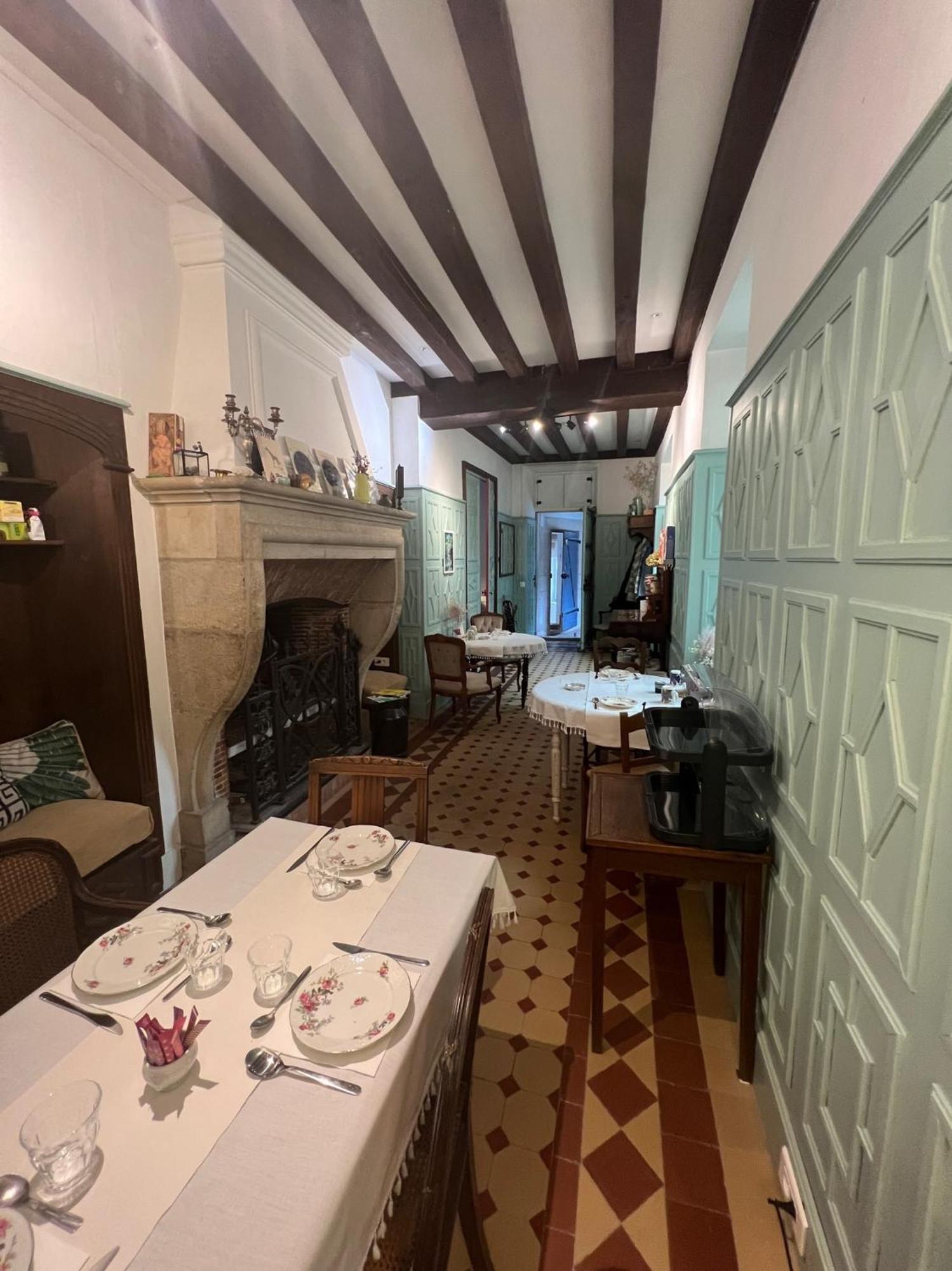 Bed and Breakfast Le Prieure De Buffon Экстерьер фото