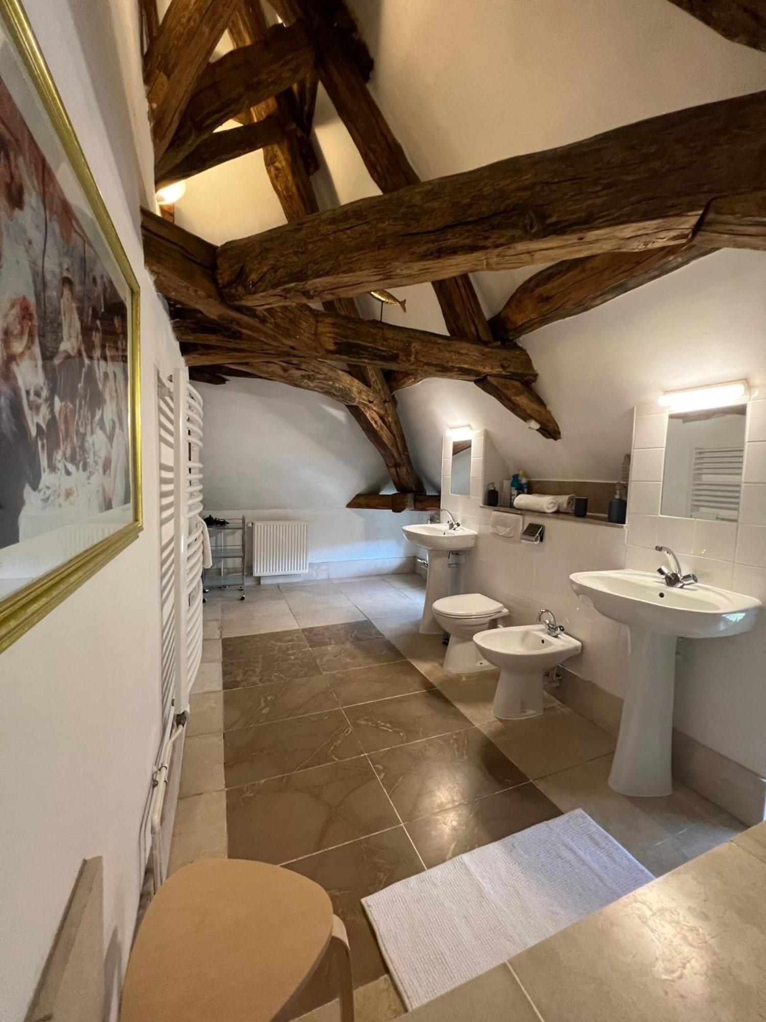 Bed and Breakfast Le Prieure De Buffon Номер фото