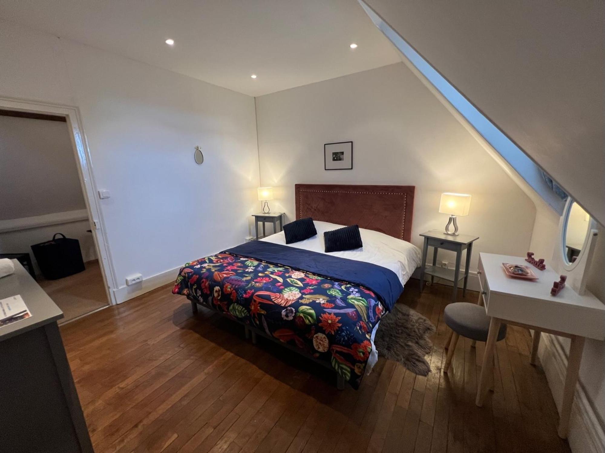 Bed and Breakfast Le Prieure De Buffon Номер фото
