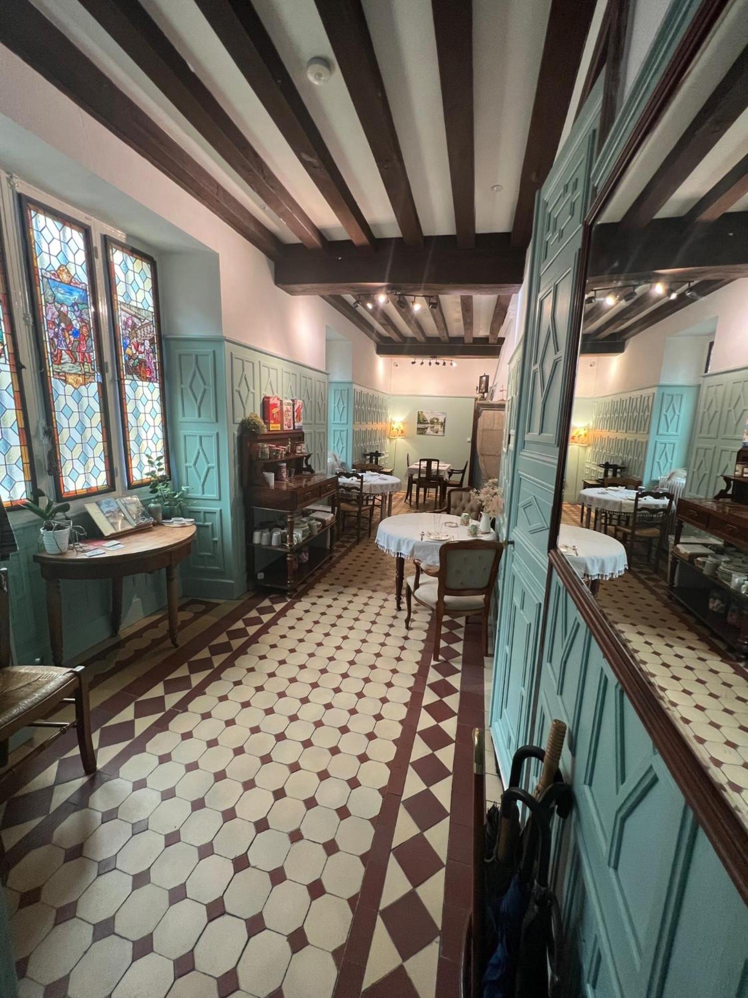 Bed and Breakfast Le Prieure De Buffon Номер фото